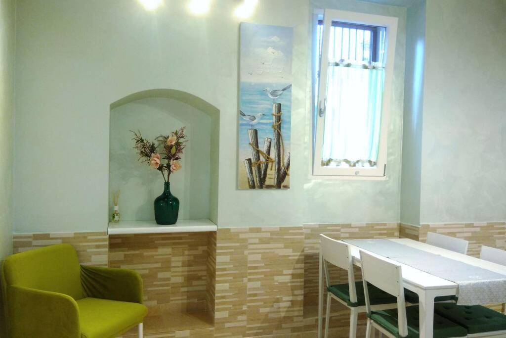 Domus Elegans In Centro Villa Manfredonia Luaran gambar